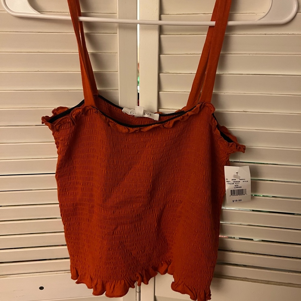 rust colored tank top